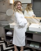 Анкета проститутки Эвелина - метро Хамовники, возраст - 23